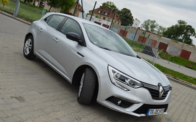 Renault Megane cena 44500 przebieg: 122000, rok produkcji 2016 z Gorzów Wielkopolski małe 781